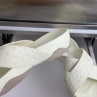 wholesale quality balenciaga monday ultra slippers model no. 151